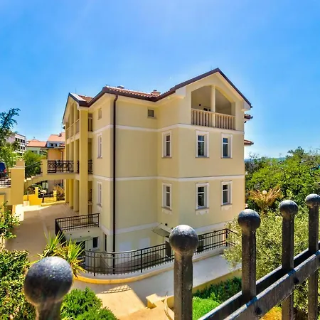 Guest house Emilia *